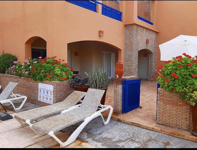 Paradis Plage Pieds Dans L'Eau - Superbe Appartement & Jaccuzi Agadir Exterior photo